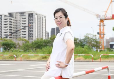 銘傳人｜稱霸高空機械王國 創下塔吊女王傳奇｜宇球國際興業公司董事長曹蕥蘭校友